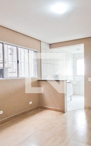 Casa à venda com 290m², 6 quartos e 2 vagas Casa à venda com 290m², 6 quartos e 2 vagasCasa 1 - Sala