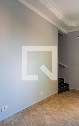 Apartamento à venda com 104m², 2 quartos e 1 vaga Apartamento à venda com 104m², 2 quartos e 1 vagaSala