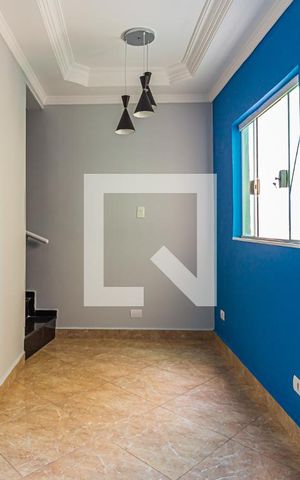 Apartamento à venda com 104m², 2 quartos e 1 vaga Apartamento à venda com 104m², 2 quartos e 1 vagaSala