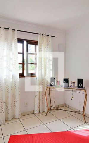 Casa à venda com 100m², 3 quartos e sem vagaSala