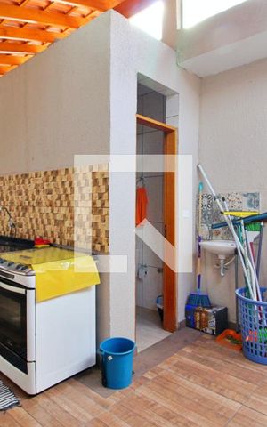 Casa à venda com 100m², 3 quartos e sem vagaÁrea de Serviço / Esoaço Gourmet