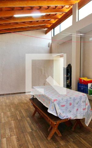 Casa à venda com 100m², 3 quartos e sem vagaÁrea de Serviço / Esoaço Gourmet