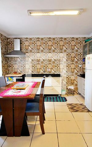 Casa à venda com 100m², 3 quartos e sem vagaCozinha