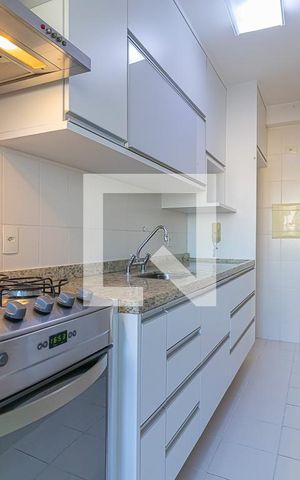 Apartamento para alugar com 65m², 2 quartos e 1 vaga Apartamento para alugar com 65m², 2 quartos e 1 vagaCozinha