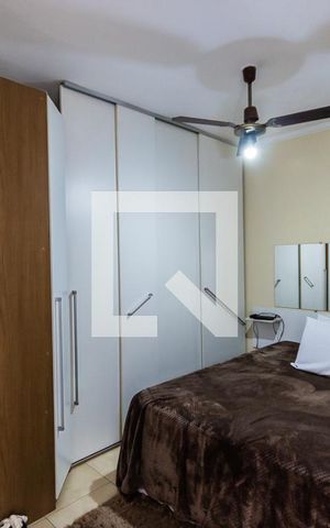 Apartamento à venda com 180m², 3 quartos e 2 vagas Apartamento à venda com 180m², 3 quartos e 2 vagasSuíte