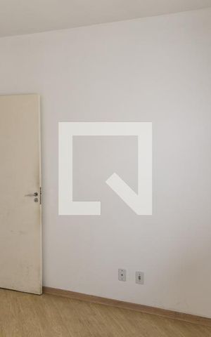 Casa à venda com 90m², 2 quartos e 3 vagas Casa à venda com 90m², 2 quartos e 3 vagasQuarto