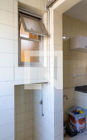 Apartamento para alugar com 83m², 3 quartos e 1 vagaÁrea de Serviço