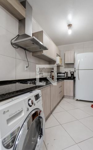 Apartamento à venda com 70m², 2 quartos e sem vaga Apartamento à venda com 70m², 2 quartos e sem vagaCozinha e Área de Serviço