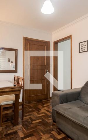 Apartamento à venda com 70m², 2 quartos e sem vaga Apartamento à venda com 70m², 2 quartos e sem vagaSala