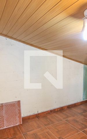 Casa de condomínio à venda com 65m², 2 quartos e 2 vagas Casa de condomínio à venda com 65m², 2 quartos e 2 vagasSotao