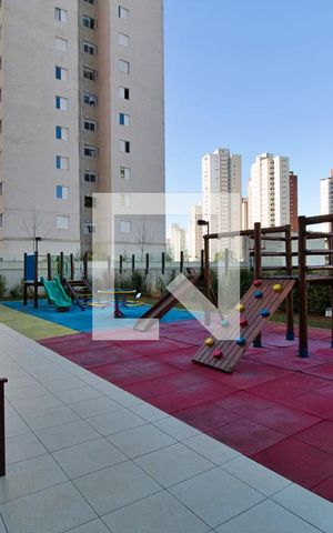 Apartamento para alugar com 54m², 2 quartos e 1 vaga Apartamento para alugar com 54m², 2 quartos e 1 vagaÁrea comum - Playground