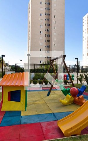 Apartamento para alugar com 54m², 2 quartos e 1 vaga Apartamento para alugar com 54m², 2 quartos e 1 vagaÁrea comum - Playground
