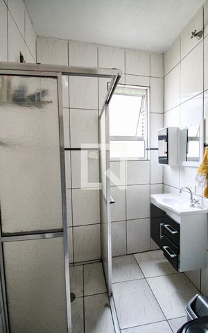Casa à venda com 100m², 2 quartos e sem vagabanheiro