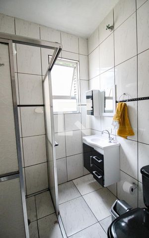Casa à venda com 100m², 2 quartos e sem vagabanheiro