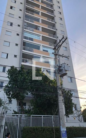 Apartamento à venda com 55m², 2 quartos e 1 vaga Apartamento à venda com 55m², 2 quartos e 1 vagaFachada