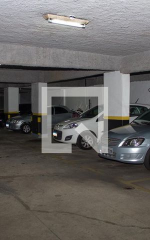 Apartamento à venda com 65m², 2 quartos e 1 vagaÁrea comum