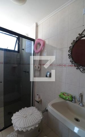 Apartamento à venda com 80m², 3 quartos e 2 vagasBanheiro da Suíte