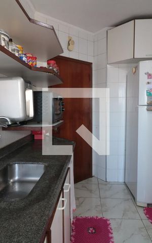 Apartamento à venda com 80m², 3 quartos e 2 vagasCozinha