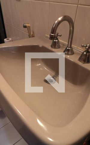 Apartamento à venda com 80m², 3 quartos e 2 vagasBanheiro Social