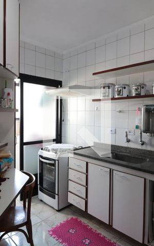 Apartamento à venda com 80m², 3 quartos e 2 vagasCozinha