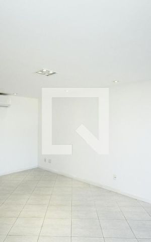 Apartamento à venda com 150m², 2 quartos e 1 vagaSala