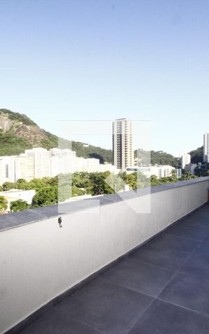 Apartamento à venda com 150m², 2 quartos e 1 vagaCobertura