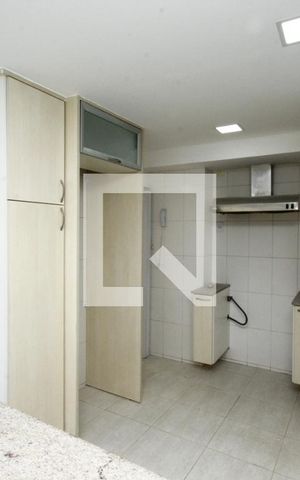 Apartamento à venda com 150m², 2 quartos e 1 vagaCozinha