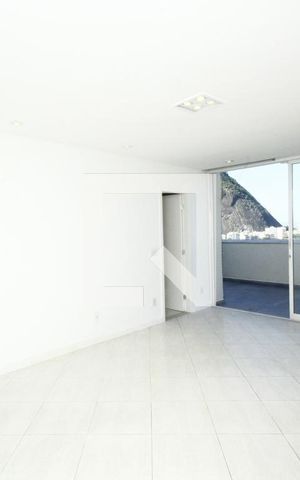 Apartamento à venda com 150m², 2 quartos e 1 vagaSala