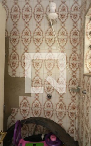 Casa à venda com 200m², 3 quartos e 2 vagasBanheiro de Serviço