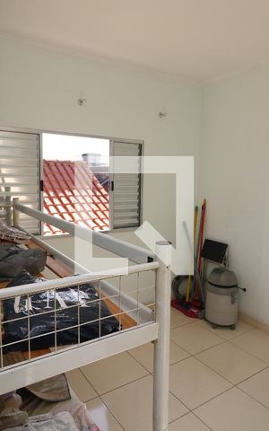 Casa à venda com 200m², 3 quartos e 2 vagasQuarto 3