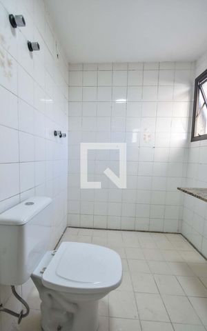 Apartamento à venda com 107m², 4 quartos e 2 vagasBanheiro Suíte 02