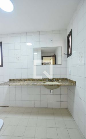 Apartamento à venda com 107m², 4 quartos e 2 vagasBanheiro Suíte 02