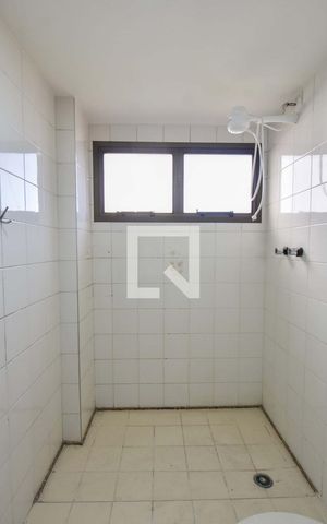 Apartamento à venda com 107m², 4 quartos e 2 vagasBanheiro Suíte 03