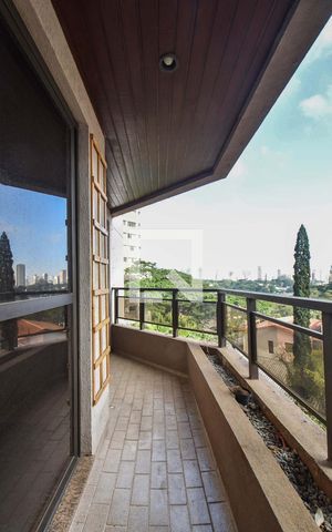 Apartamento à venda com 107m², 4 quartos e 2 vagasVaranda