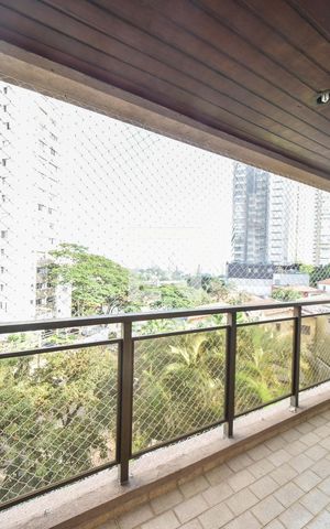 Apartamento à venda com 107m², 4 quartos e 2 vagasVaranda Suíte 02