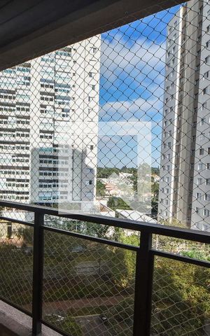 Apartamento à venda com 107m², 4 quartos e 2 vagasVaranda