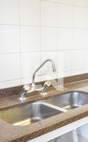 Apartamento à venda com 107m², 4 quartos e 2 vagasCozinha