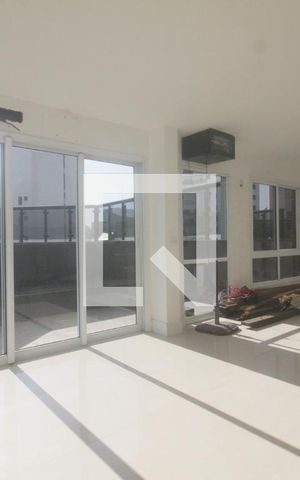 Apartamento à venda com 408m², 3 quartos e 4 vagasCobertura