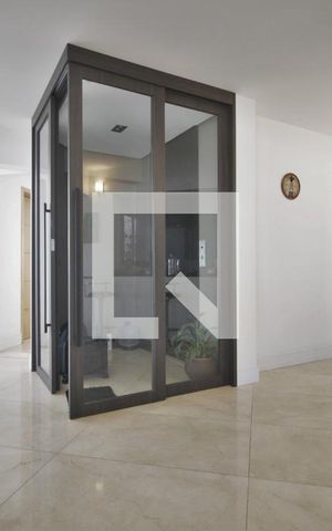 Apartamento à venda com 408m², 3 quartos e 4 vagasSala