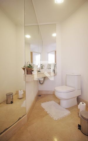Apartamento à venda com 408m², 3 quartos e 4 vagasLavabo