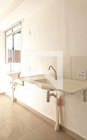 Apartamento para alugar com 39m², 2 quartos e 1 vagaCozinha e Área de Serviço