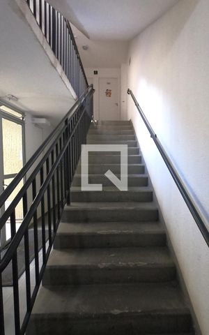 Apartamento para alugar com 39m², 2 quartos e 1 vagaEscada