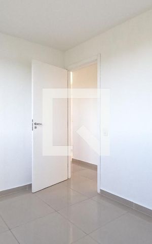 Apartamento para alugar com 39m², 2 quartos e 1 vagaQuarto 2