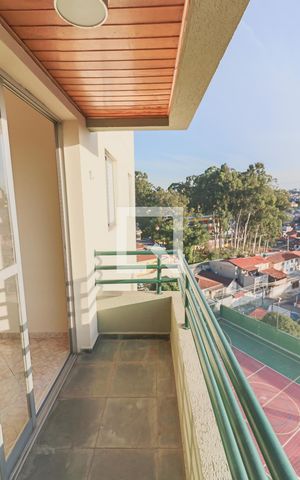 Apartamento à venda com 68m², 2 quartos e 2 vagas Apartamento à venda com 68m², 2 quartos e 2 vagasVaranda