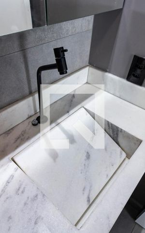 Apartamento à venda com 35m², 1 quarto e sem vagaBanheiro da Suíte
