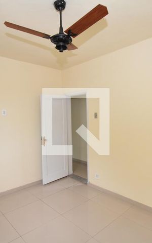 Apartamento para alugar com 80m², 2 quartos e sem vagaQuarto 1