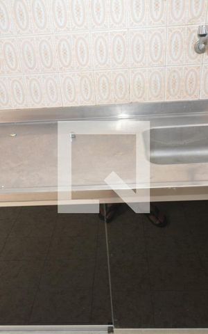 Apartamento para alugar com 80m², 2 quartos e sem vagaCozinha e Área de Serviço