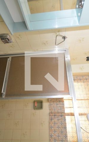 Apartamento para alugar com 80m², 2 quartos e sem vagaBanheiro
