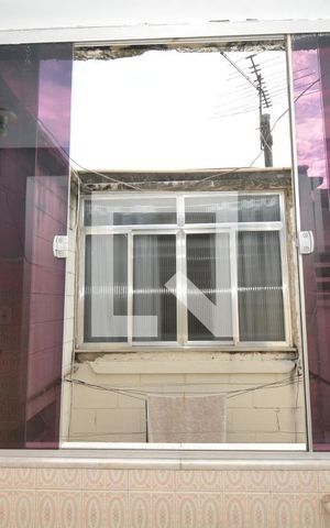 Apartamento para alugar com 80m², 2 quartos e sem vagaCozinha e Área de Serviço