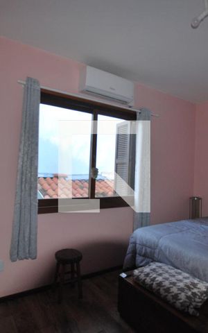 Casa à venda com 222m², 5 quartos e 2 vagasQuarto 2